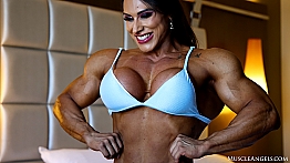 Leyvina Barros ​MuscleAngels.com
