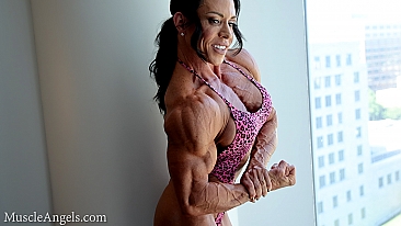 Sherry Priami MuscleAngels.com