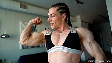 Anna Lena Prinz ​MuscleAngels.com
