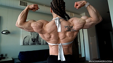 Anna Lena Prinz ​MuscleAngels.com