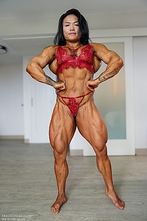 Marilyn Yee ​MuscleAngels.com