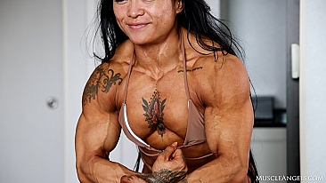 Marilyn Yee ​MuscleAngels.com